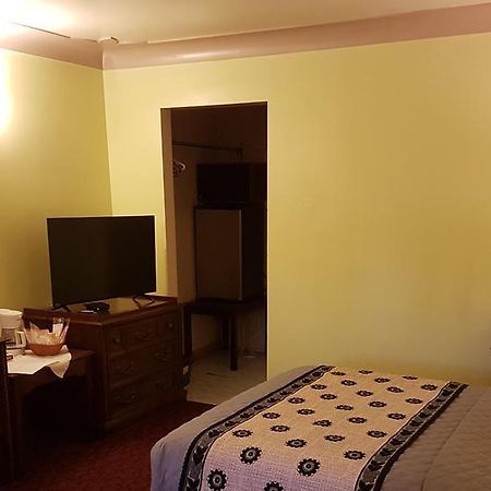 Capri Motel พอร์ทโคลบอร์น ภายนอก รูปภาพ