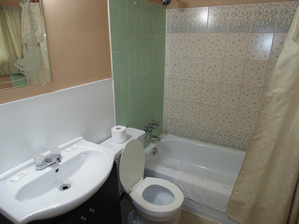 Capri Motel พอร์ทโคลบอร์น ห้อง รูปภาพ