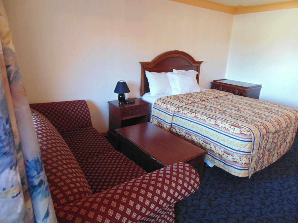Capri Motel พอร์ทโคลบอร์น ห้อง รูปภาพ